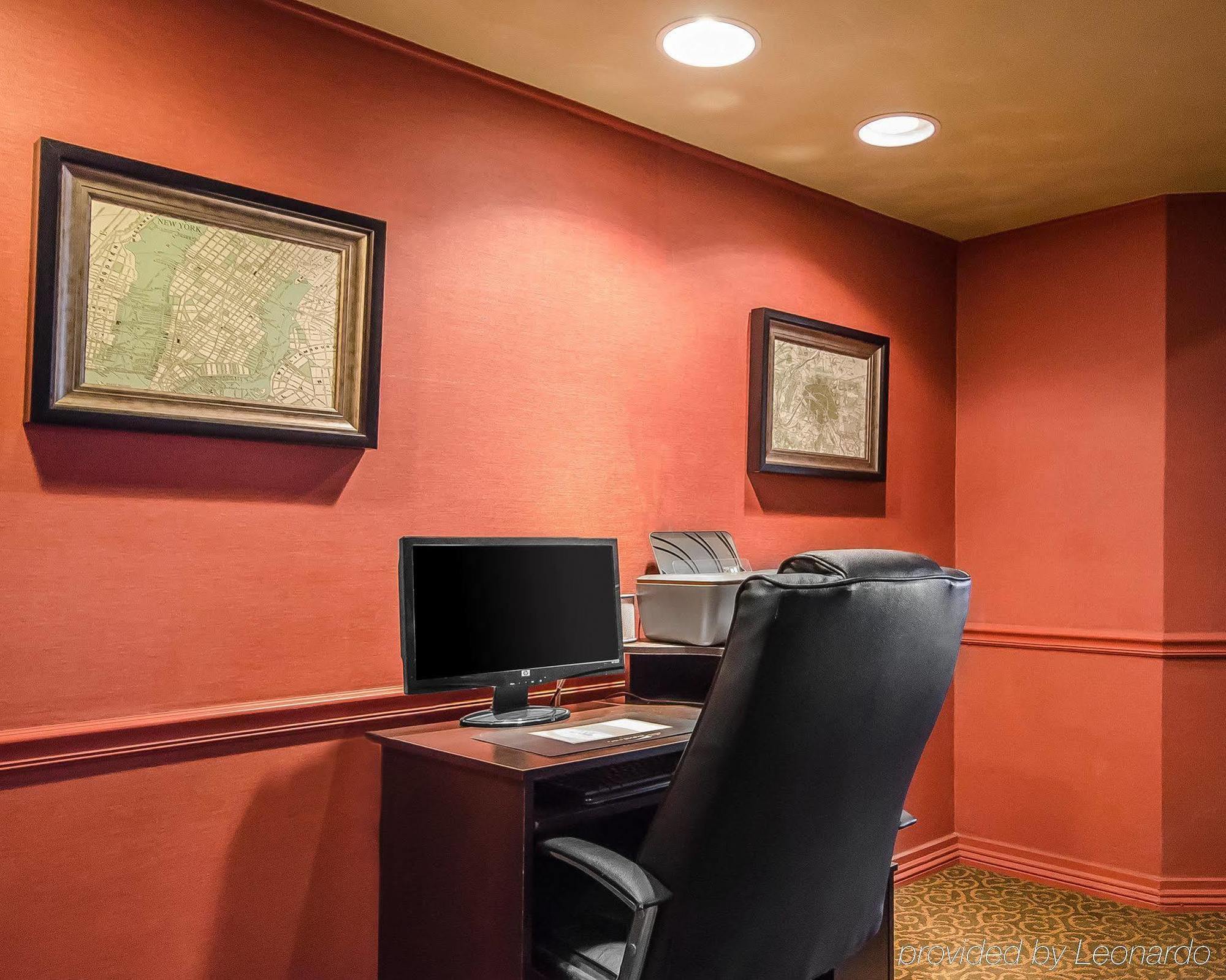 Quality Inn Вінсенс Екстер'єр фото